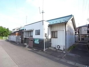 竹鼻小学校南貸家の物件外観写真